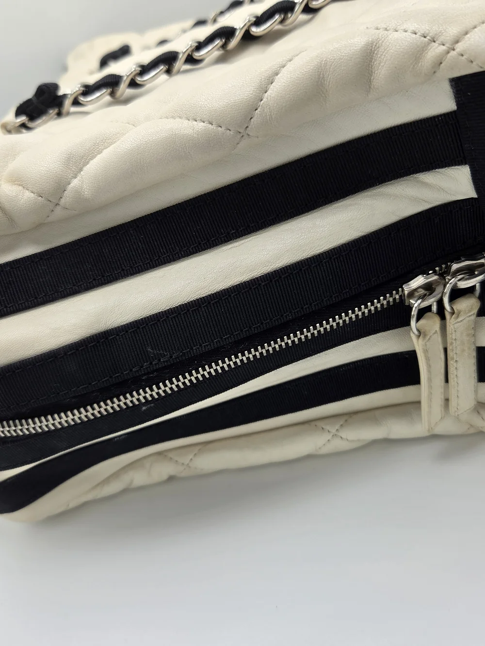 Vintage CHANEL Quilted Shopping Tote White & Black Purse